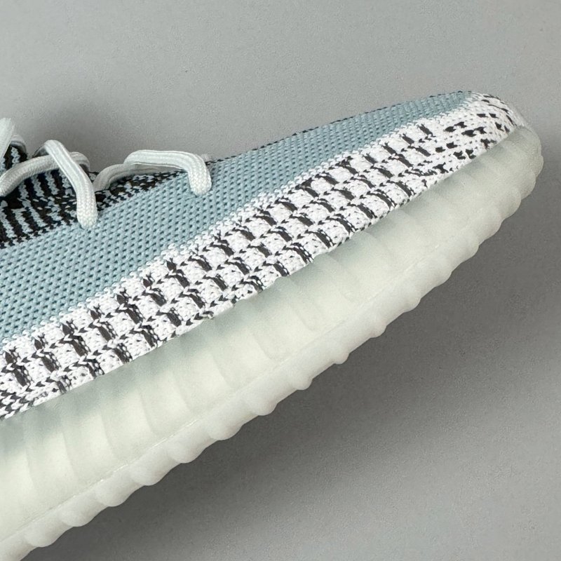 Yeezy Boost 350V2 로우탑 라이프스타일 슈 001-271478