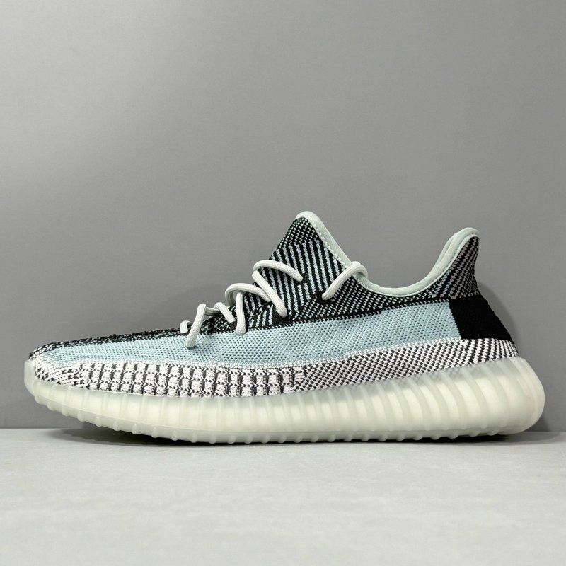 Yeezy Boost 350V2 로우탑 라이프스타일 슈 001-271478