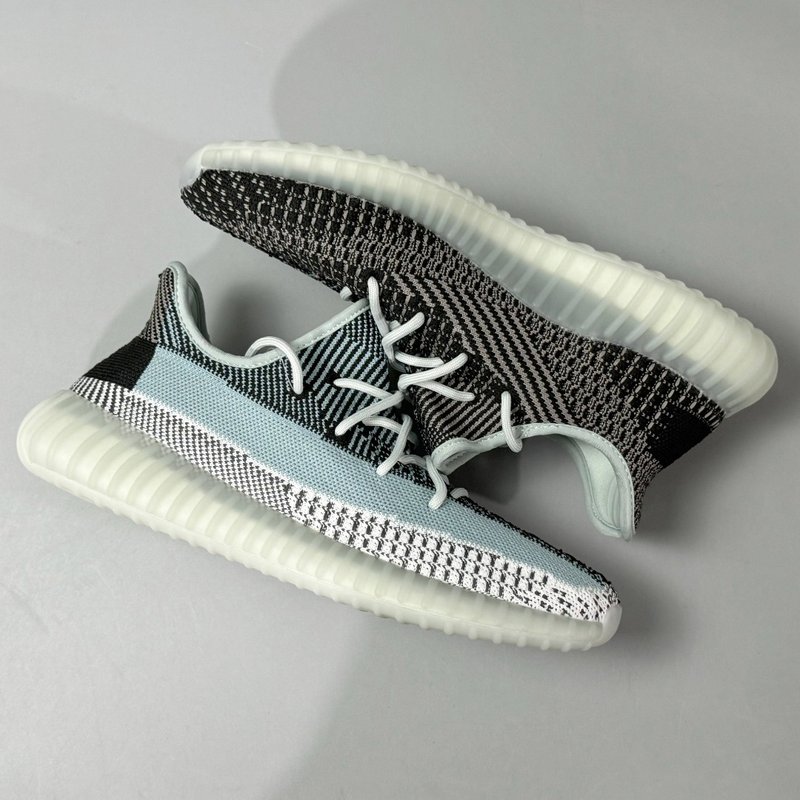 Yeezy Boost 350V2 로우탑 라이프스타일 슈 001-271478
