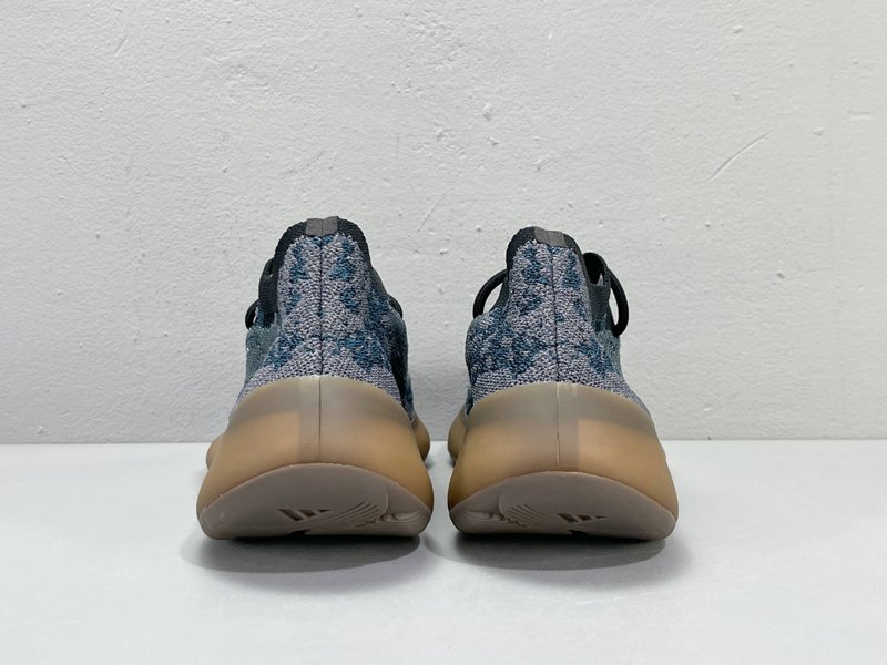 아디다스 Yeezy Boost 380 운동화 001-271483