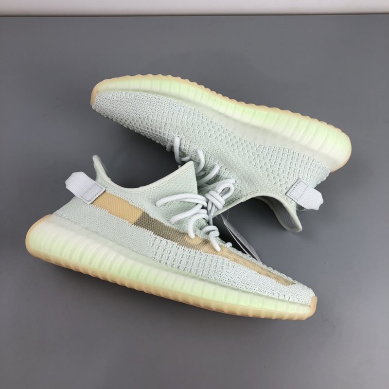 Yeezy 350 V2 아시아 한정판 001-271488