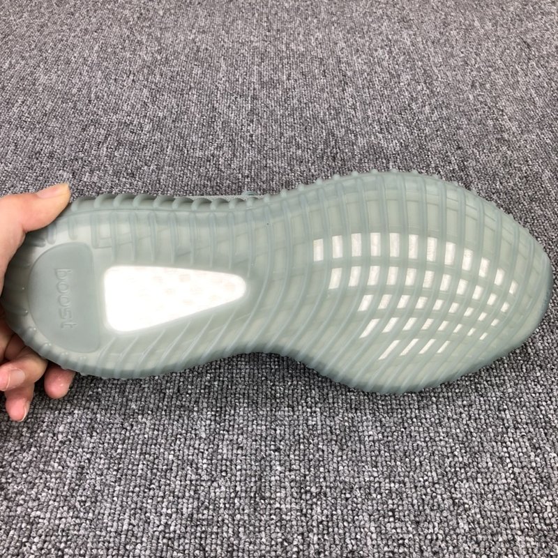 Yeezy 350 캐주얼 운동화 001-271500