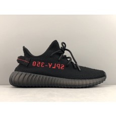 Yeezy 350 V2 블랙레드 스니커즈 001-271509