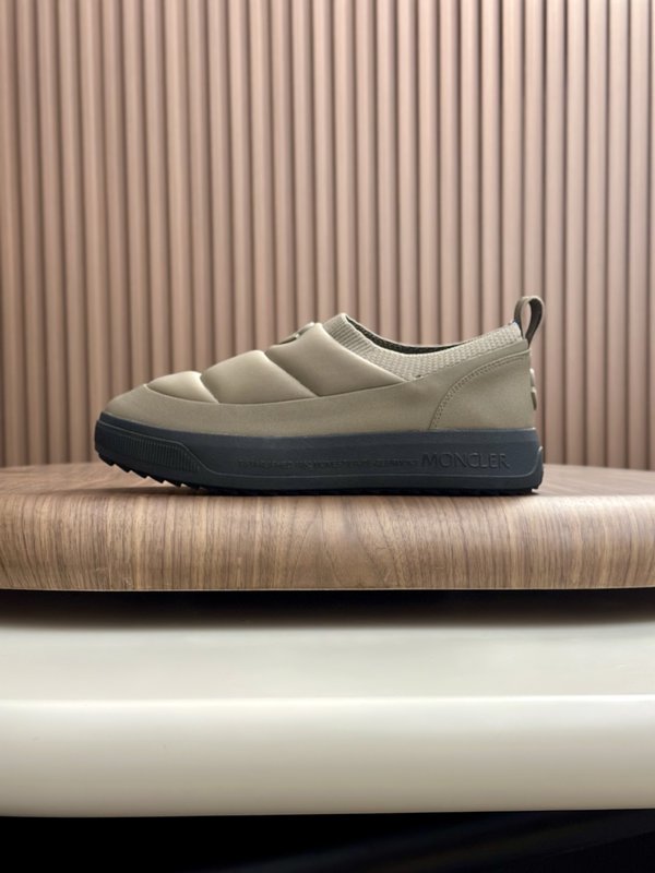 Moncler 몽클레어 남성 운동화 001-271621