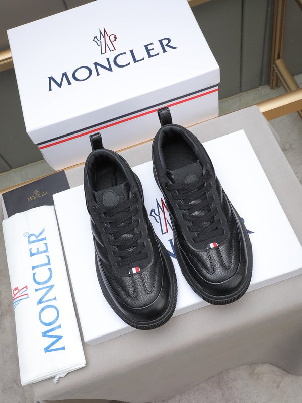 Moncler 몽클레어 남성 아웃도어 레이스업 운동화 001-271731