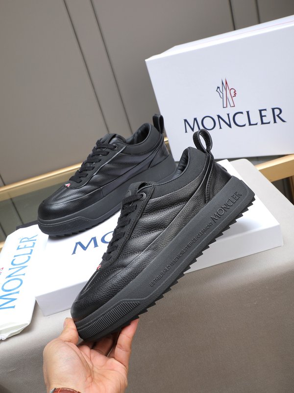 Moncler 몽클레어 남성 아웃도어 레이스업 운동화 001-271731