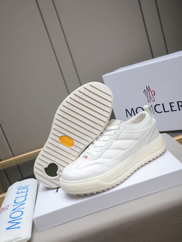 Moncler 남성 아웃도어 운동화 001-271735