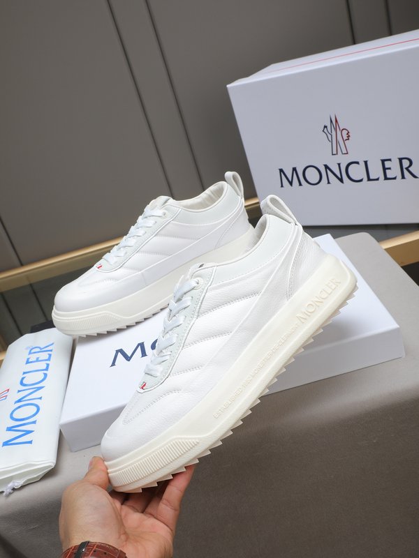 Moncler 남성 아웃도어 운동화 001-271735
