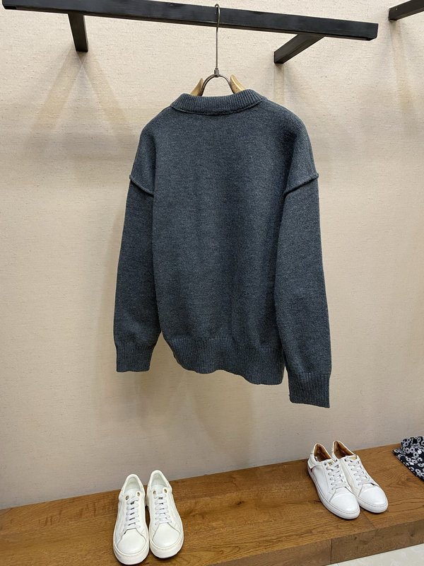 AMI Paris 하트로고 스웨터 001-271838