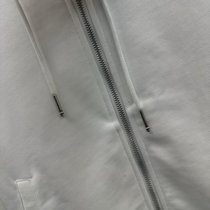 톰브라운 강아지 하트 자수 후드 집업 001-271878