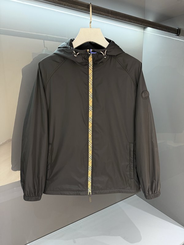 Burberry 남성 후드 체크 패치 집업 자켓 001-271949