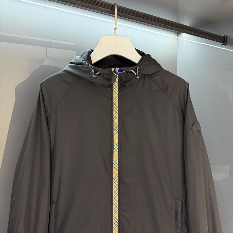 Burberry 남성 후드 체크 패치 집업 자켓 001-271949
