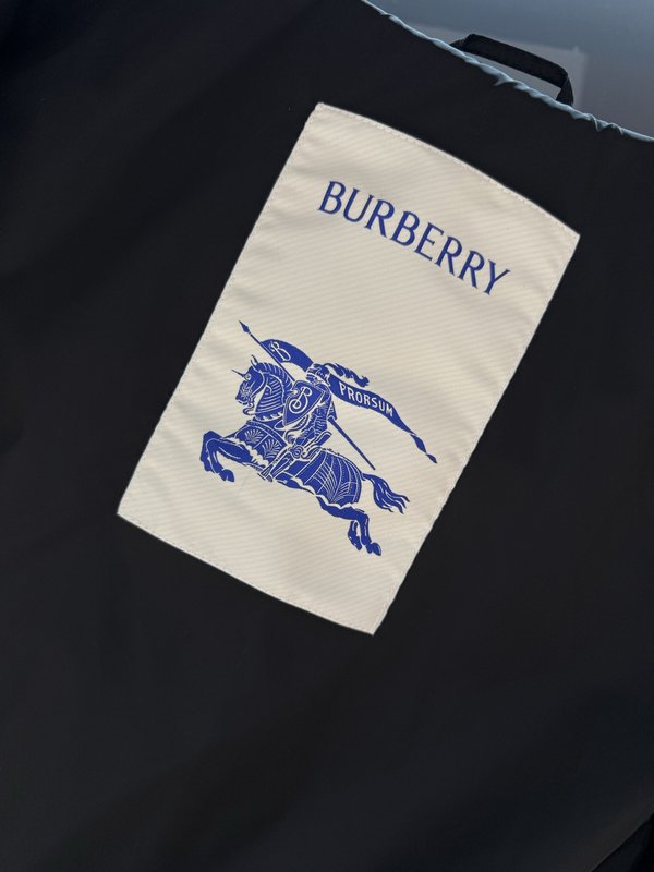 Burberry 남성 후드 체크 패치 집업 자켓 001-271949