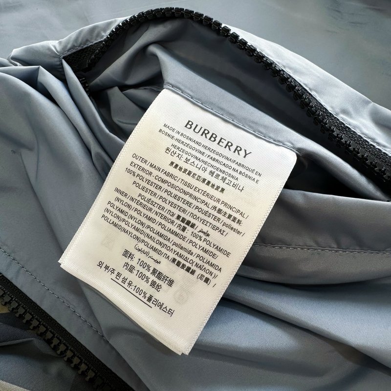 Burberry 양면 착용 격자 무늬 후드 코트 001-271967