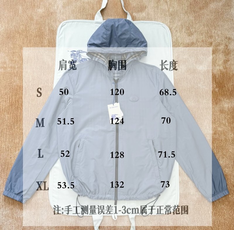 Burberry 양면 착용 격자 무늬 후드 코트 001-271967