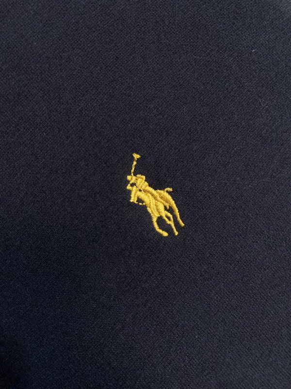 Ralph Lauren 골드 자수 하이넥 스웨트셔츠 001-272015