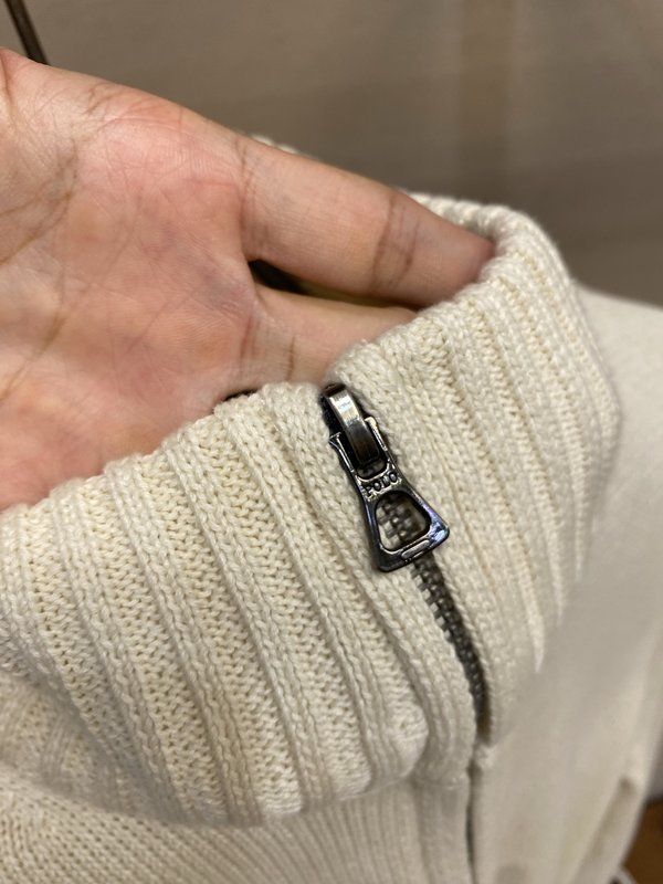 Ralph Lauren 반하이넥 자수 니트 001-272019