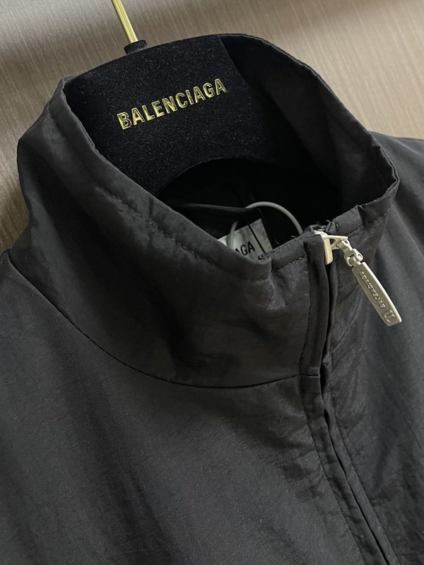 Balenciaga 스탠드칼라 자수 자켓 001-272022