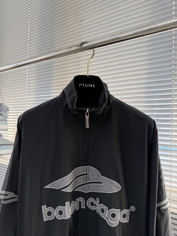 발렌시아가 3B Football 지퍼 자켓 001-272034