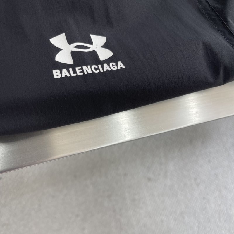 Balenciag 콜라보 신축성 나일론 자켓 001-272053