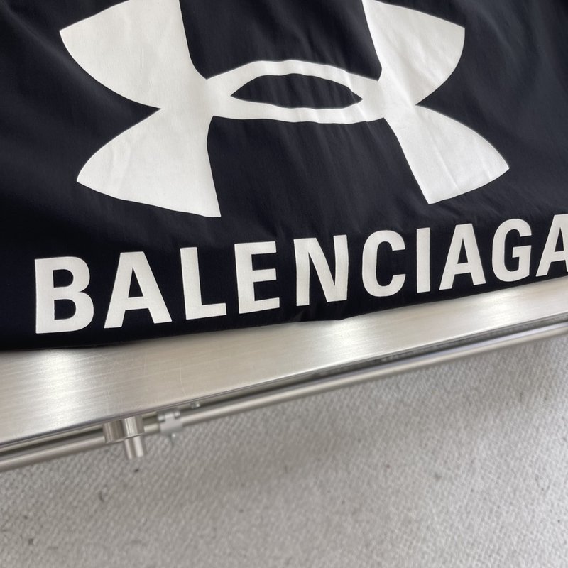 Balenciag 콜라보 신축성 나일론 자켓 001-272053
