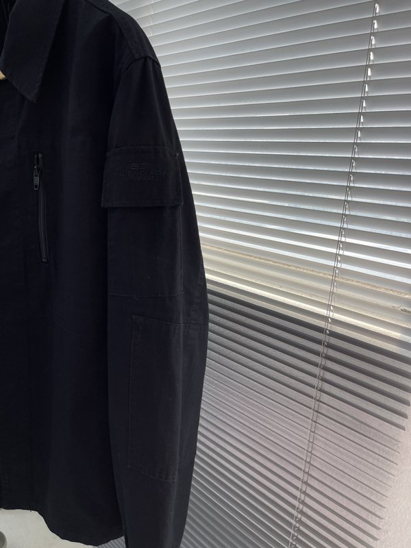 발렌시아가 단색 싱글 브레스트 지퍼 재킷 001-272070