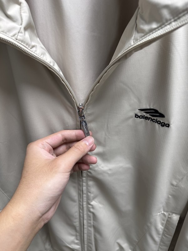 Balenciaga 스탠드칼라 재킷 001-272074