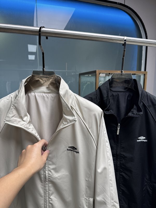 Balenciaga 스탠드칼라 재킷 001-272074
