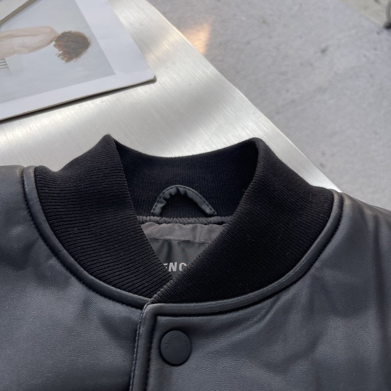 Balenciaga 레터 자켓 001-272075