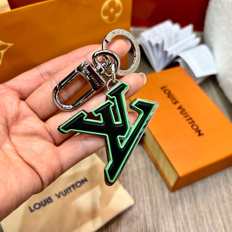 LV 알파벳 심플 키링 001-273105