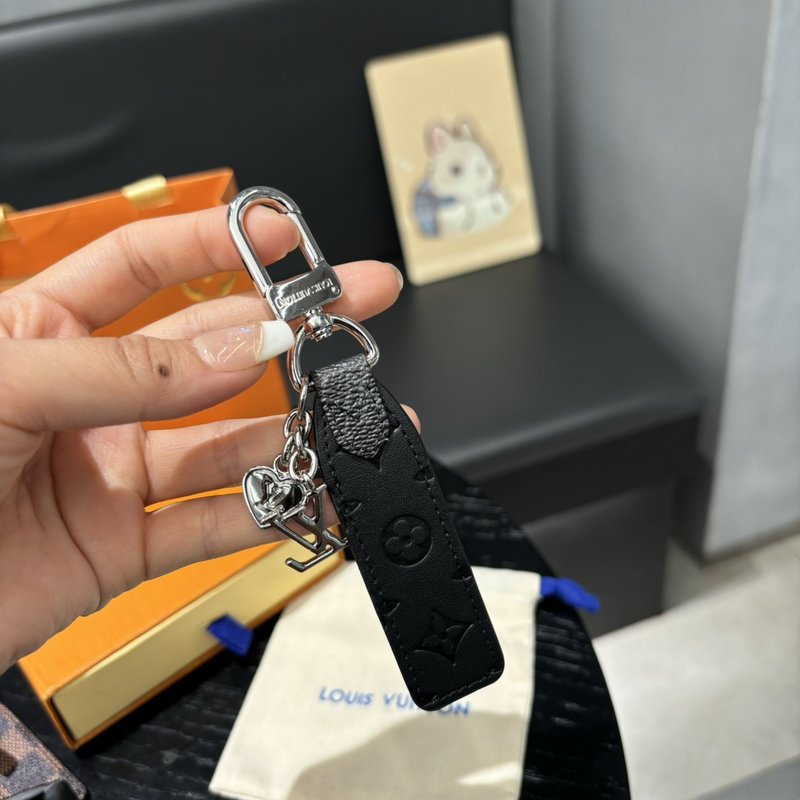 루이비통 로고 키링 001-273123