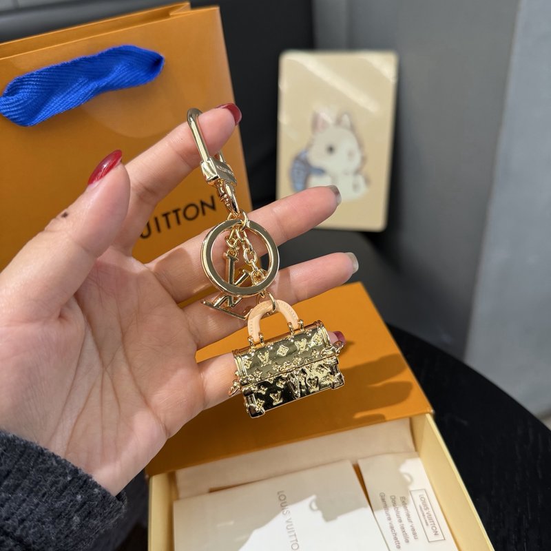 루이비통 골드 토트백 펜던트 키링 001-273147