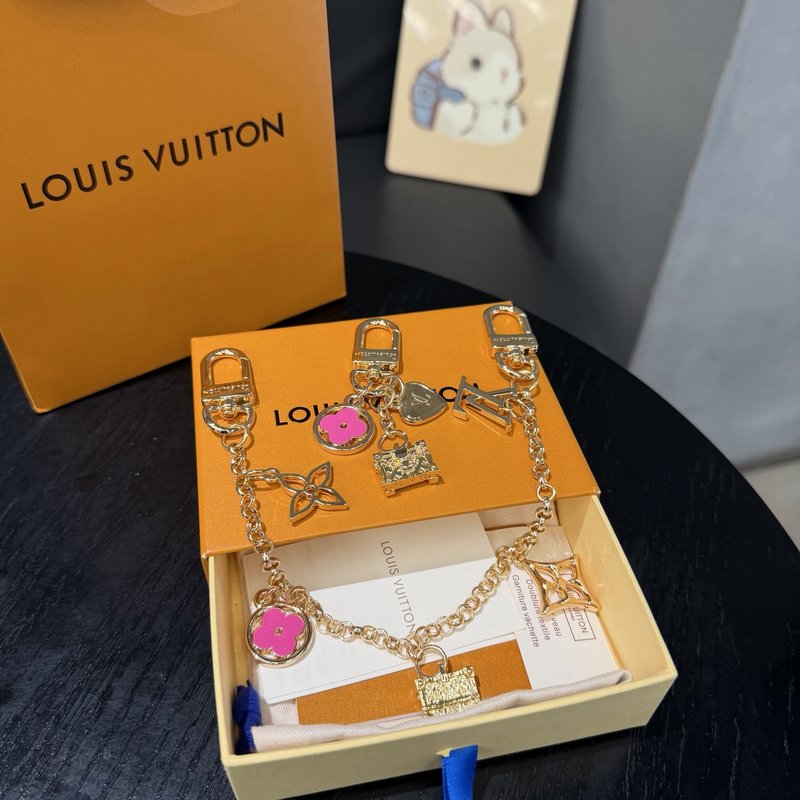 LV 모노그램 플라워 체인 키링 001-273151