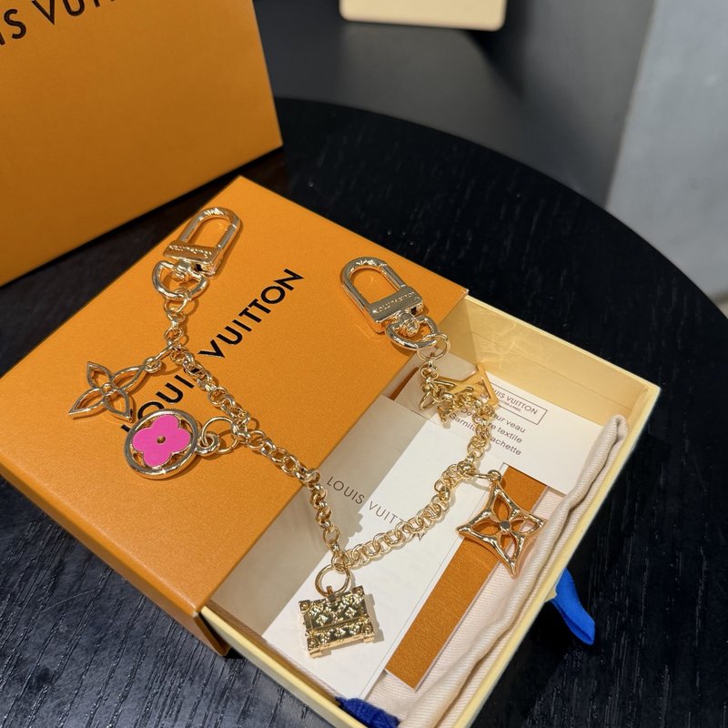 LV 모노그램 플라워 체인 키링 001-273151