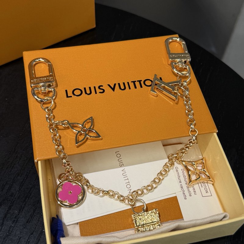 LV 모노그램 플라워 체인 키링 001-273151