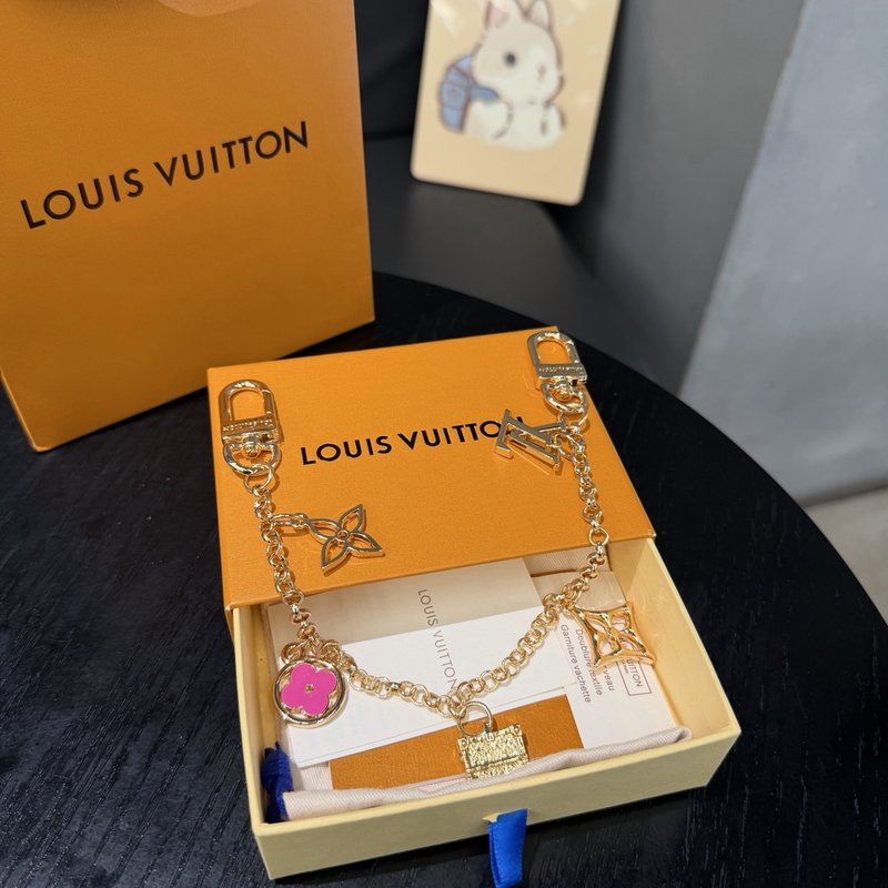 LV 모노그램 플라워 체인 키링 001-273151