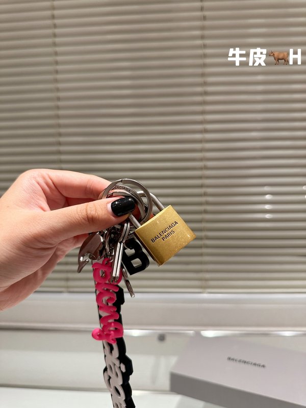 파리 키링 열쇠고리 001-273217