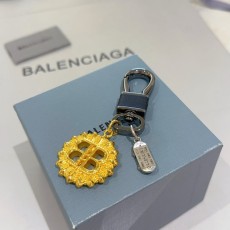 파리 협업 키링 액세서리 001-273249