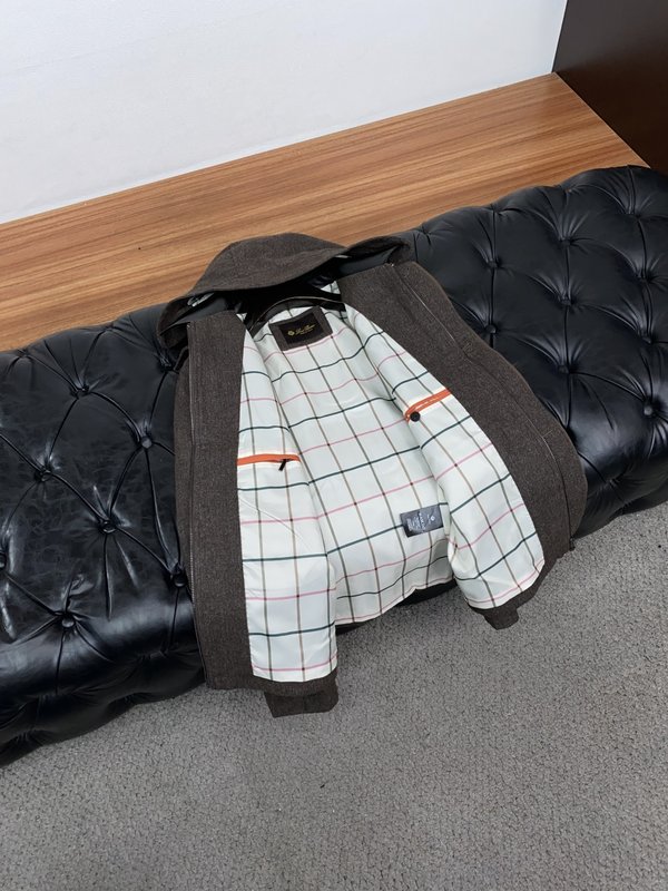 로로피아나 심플 턴다운 칼라 후드 패딩 자켓 001-273536
