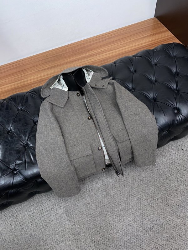 로로피아나 심플 스탠드카라 후드 패딩 자켓 001-273539