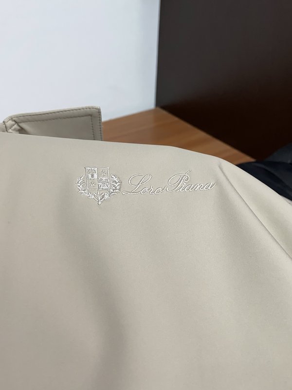 로로피아나 남성 턴다운 칼라 재킷 001-273565