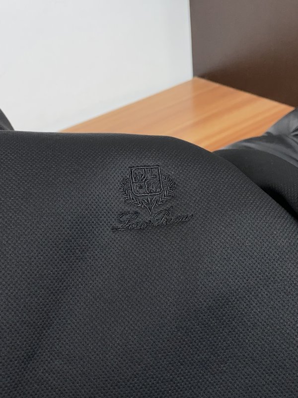 로로피아나 스탠드칼라 자켓 001-273623