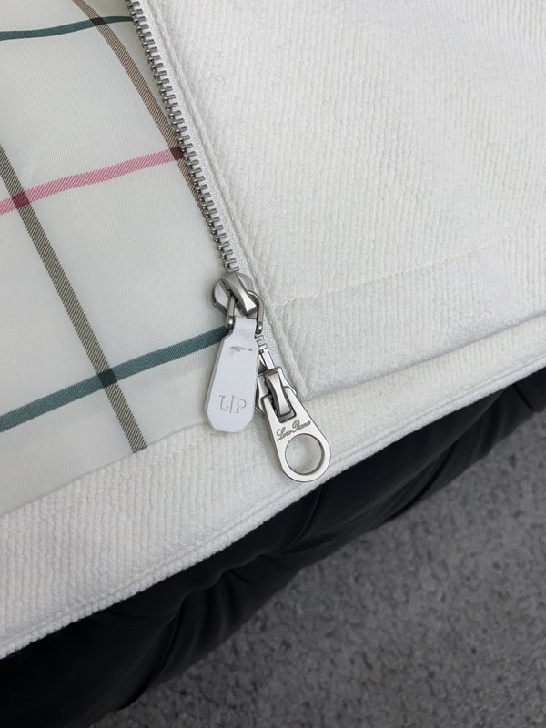 로로피아나 면 조끼 자켓 001-273641