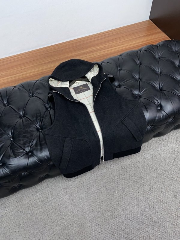 로로피아나 울 조끼 자켓 001-273643