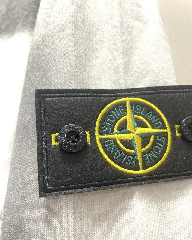 Stone Island 워싱 빈티지 심플 맨투맨 001-273686