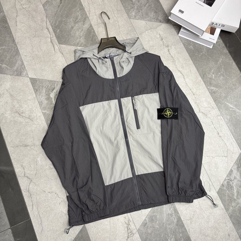 Stone Island 자외선 차단 재킷 001-273685
