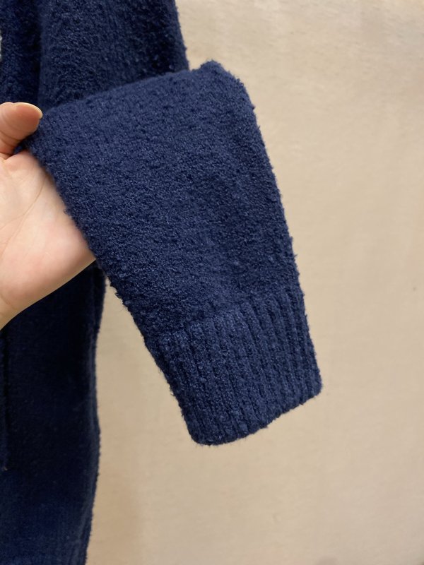 루이비통 손글씨 타월 자수 스탠드칼라 풀지퍼 울 가디건 001-274072