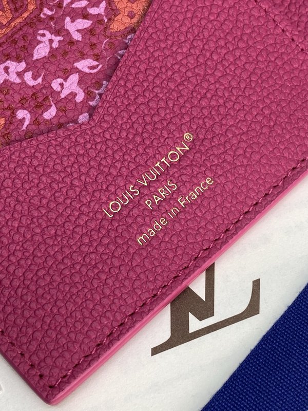 LV Rosalie 패스포트 케이스 (빨간색) 001-274255