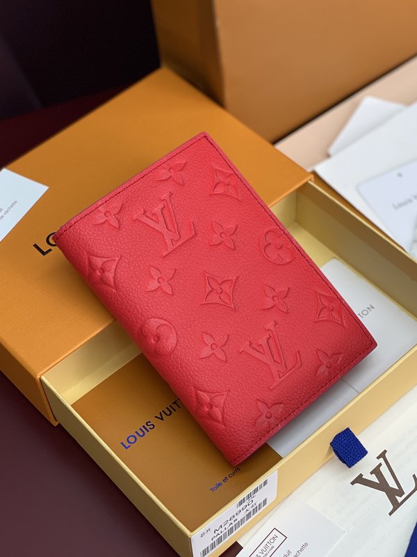 LV Rosalie 패스포트 케이스 (빨간색) 001-274255