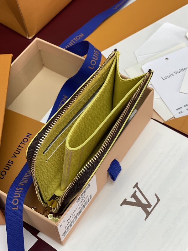 LV Noa 모노그램 짧은 지퍼 동전지갑 001-274277